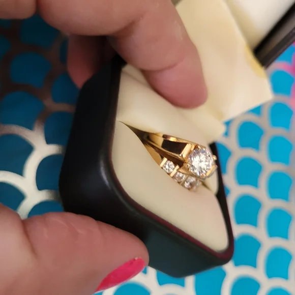 Bridal set 14k solid gold diamonique rings Nwot - Picture 4 of 17